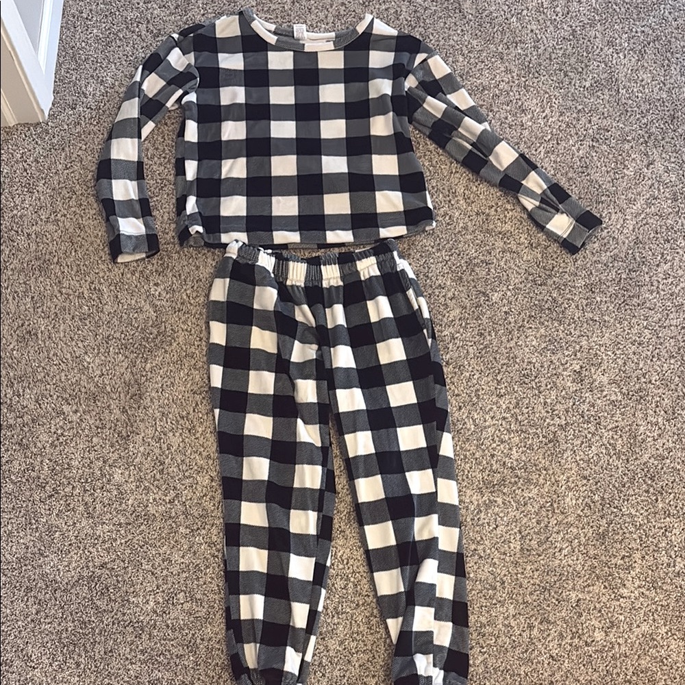 Checkered Pajama Set - Black and White